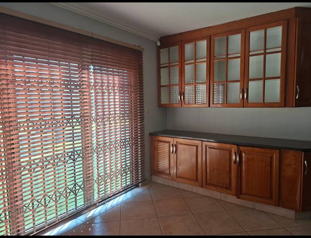 4 BEDROOM HOUSE FOR SALE IN RISIVILLE